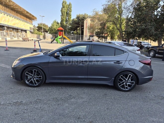Hyundai Elantra 2019, 65,000 km - 1.6 л - Bakı