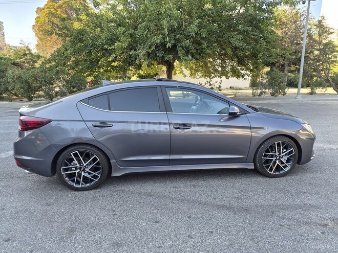 Hyundai Elantra 2019, 65,000 km - 1.6 л - Bakı