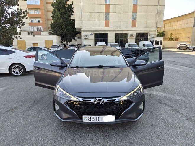 Hyundai Elantra 2019, 65,000 km - 1.6 л - Bakı