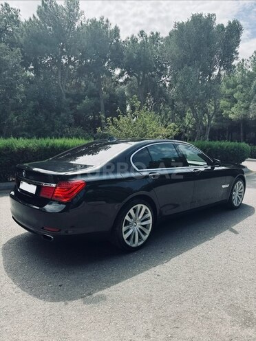 BMW 740 2009, 248,000 km - 3.0 л - Bakı