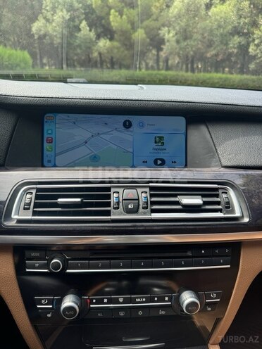 BMW 740 2009, 248,000 km - 3.0 л - Bakı