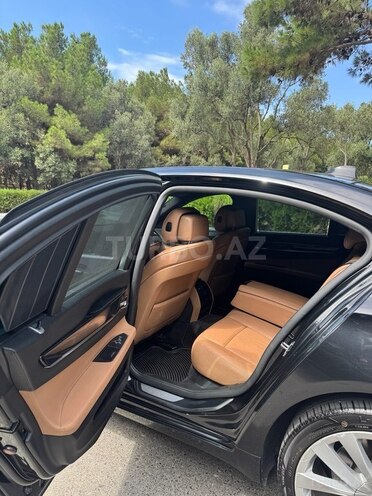 BMW 740 2009, 248,000 km - 3.0 л - Bakı