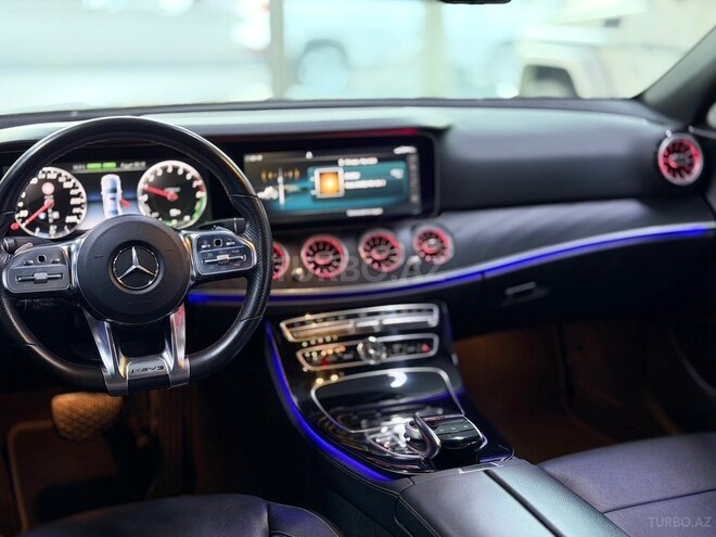 Mercedes E 300 e 2017, 245,000 km - 2.0 l - Bakı