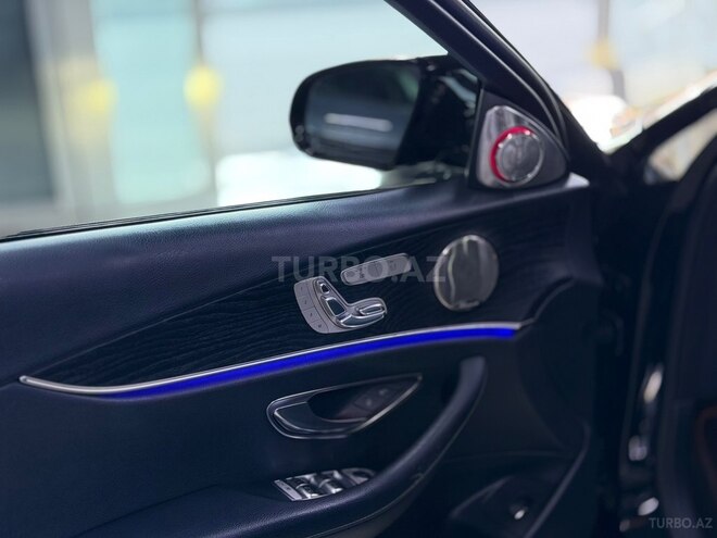 Mercedes E 300 e 2017, 245,000 km - 2.0 l - Bakı