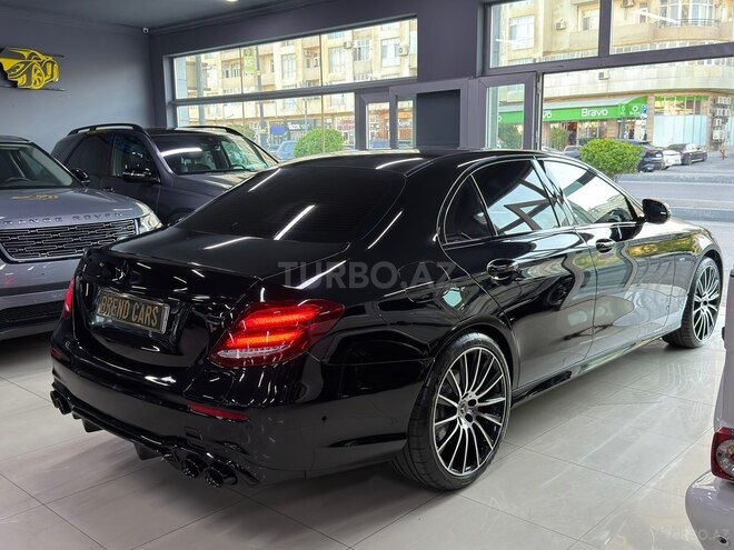 Mercedes E 300 e 2017, 245,000 km - 2.0 l - Bakı