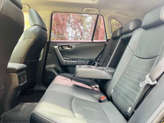 Toyota RAV4 2021, 117,000 km - 2.5 l - Bakı