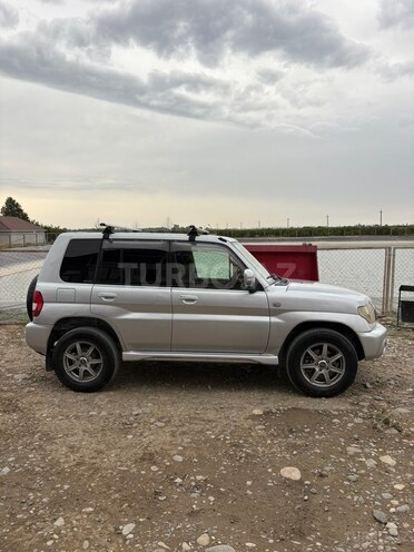 Mitsubishi Pajero io 2004, 210,000 km - 1.8 л - Bakı