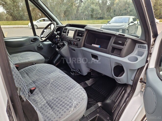 Ford Transit 2011, 230,000 km - 2.4 l - Bakı