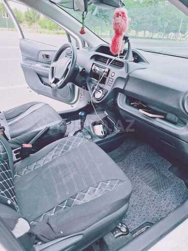 Toyota Aqua 2017, 186,000 km - 1.5 l - Mingəçevir