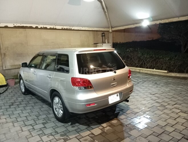 Mitsubishi Airtrek 2002, 170,000 km - 2.0 l - Bakı