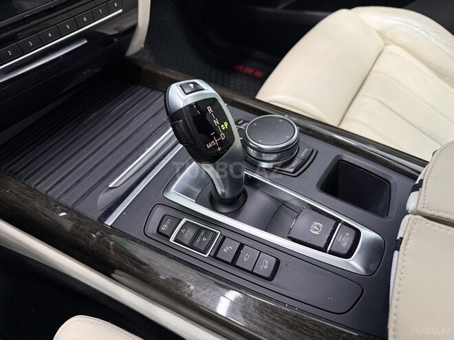 BMW X5 2016, 231,200 km - 3.0 l - Bakı