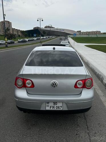 Volkswagen Passat 2006, 301,500 km - 2.0 l - Bakı