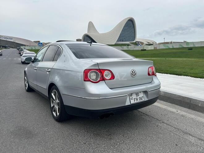 Volkswagen Passat 2006, 301,500 km - 2.0 l - Bakı