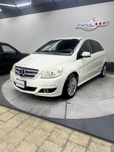 Mercedes B 180 2008, 149,111 km - 1.7 l - Sumqayıt