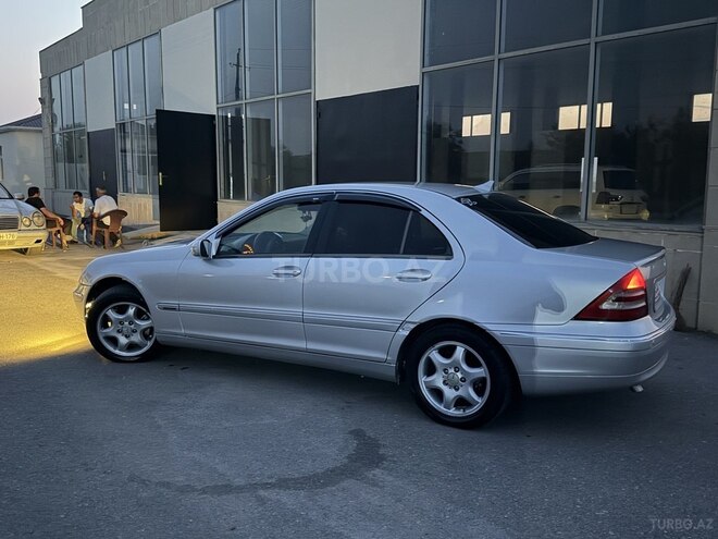 Mercedes C 200 2001, 335,655 km - 2.0 l - Ağdam