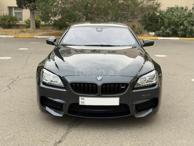 BMW M6 2014, 118,000 km - 4.4 л - Bakı