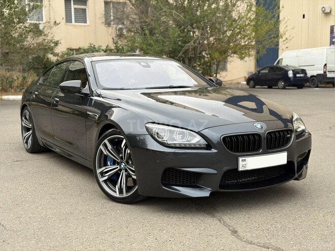 BMW M6 2014, 118,000 km - 4.4 л - Bakı