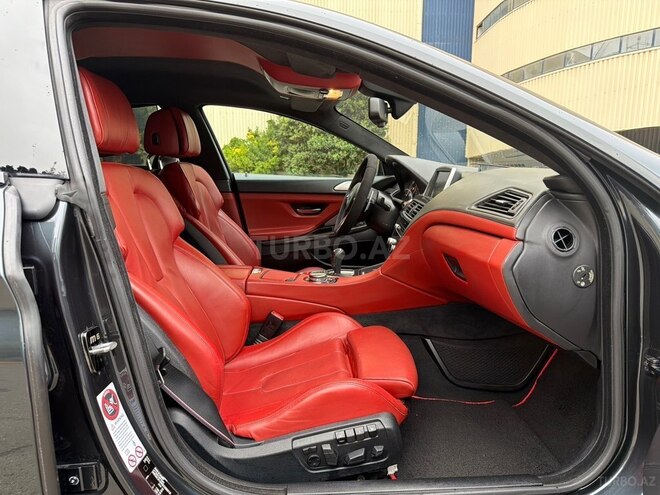 BMW M6 2014, 118,000 km - 4.4 л - Bakı
