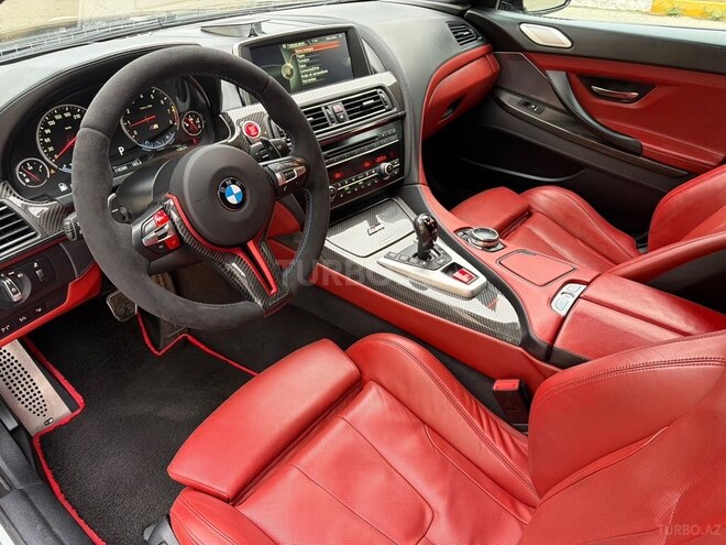 BMW M6 2014, 118,000 km - 4.4 л - Bakı