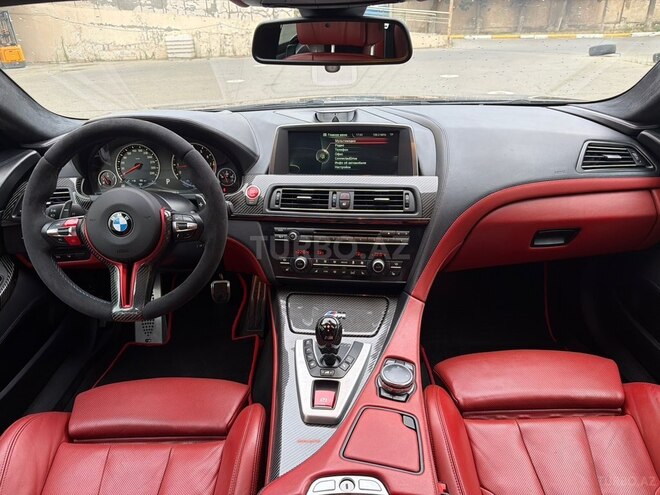 BMW M6 2014, 118,000 km - 4.4 л - Bakı
