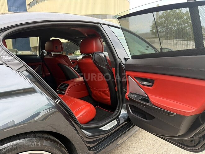 BMW M6 2014, 118,000 km - 4.4 л - Bakı