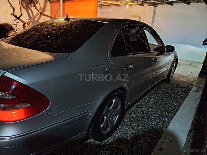Mercedes E 270 2004, 284,000 km - 2.7 л - Bakı