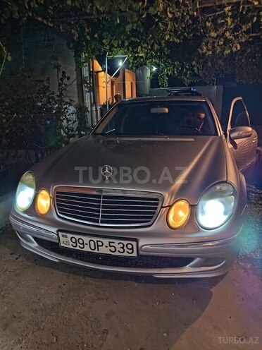 Mercedes E 270 2004, 284,000 km - 2.7 л - Bakı