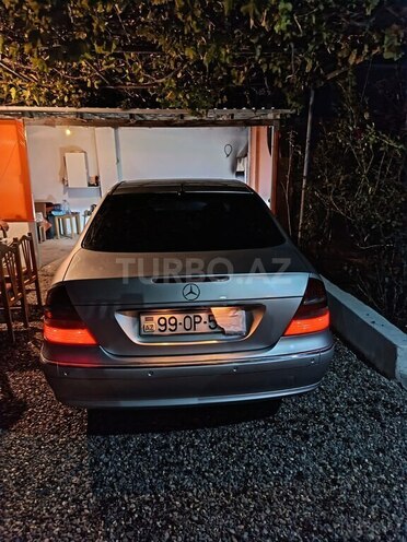 Mercedes E 270 2004, 284,000 km - 2.7 л - Bakı