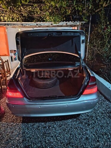 Mercedes E 270 2004, 284,000 km - 2.7 л - Bakı