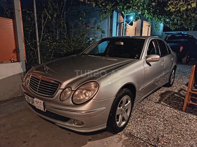 Mercedes E 270 2004, 284,000 km - 2.7 л - Bakı