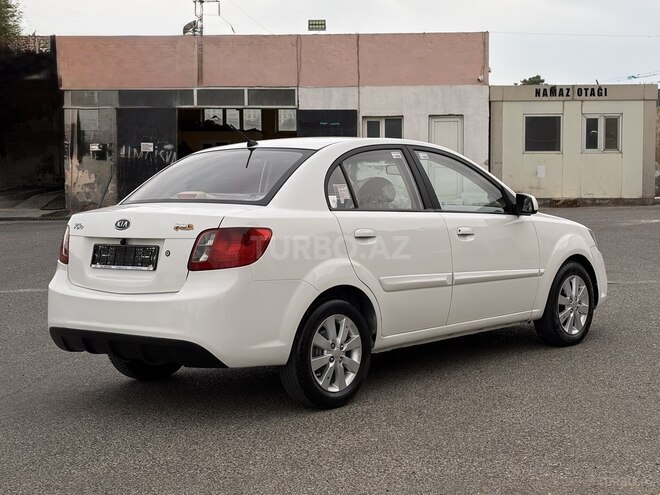Kia Rio 2011, 213,000 km - 1.4 l - Bakı
