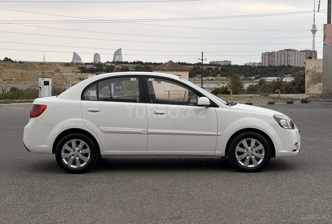 Kia Rio 2011, 213,000 km - 1.4 l - Bakı