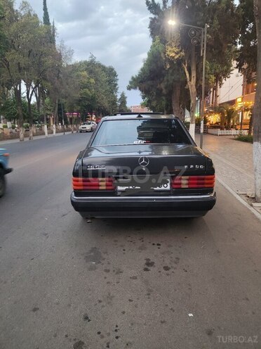 Mercedes 190 1990, 582,538 km - 2.0 l - Masallı