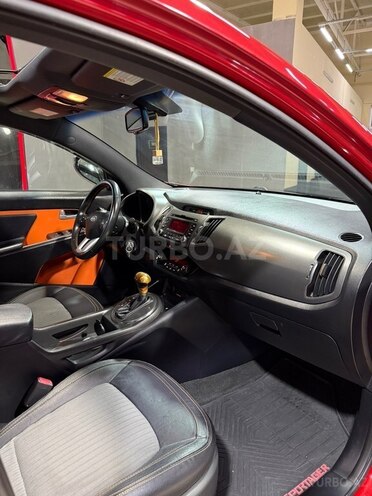 Kia Sportage 2011, 211,000 km - 2.0 л - Sumqayıt
