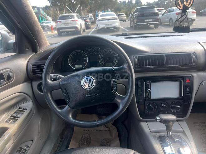 Volkswagen Passat 2002, 301,000 km - 1.8 l - Bakı