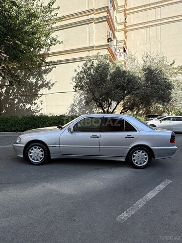 Mercedes C 220 1999, 418,000 km - 2.2 л - Bakı