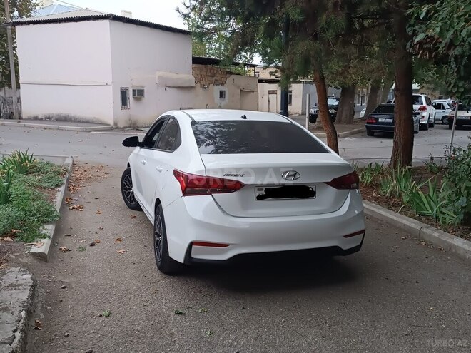 Hyundai Accent 2021, 209,215 km - 1.6 l - Gəncə