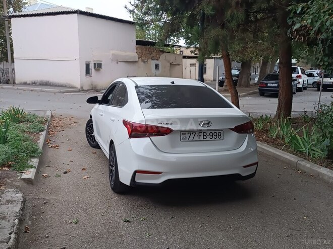 Hyundai Accent 2021, 209,215 km - 1.6 l - Gəncə