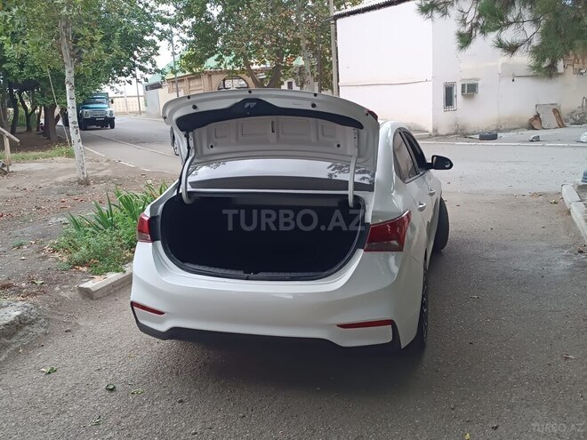 Hyundai Accent 2021, 209,215 km - 1.6 l - Gəncə
