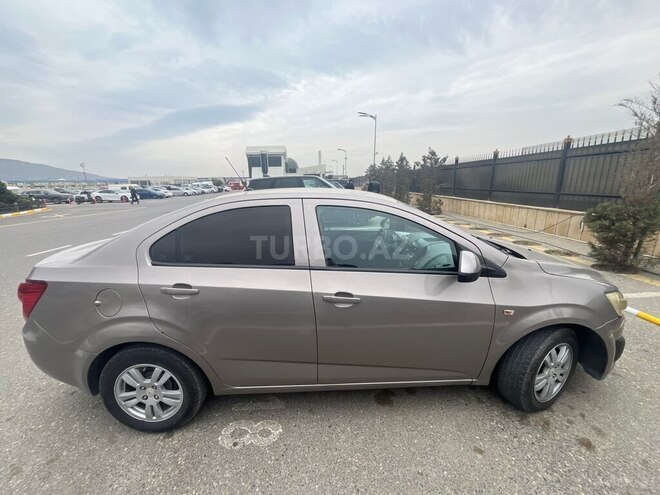 Chevrolet Aveo 2013, 366,300 km - 1.4 л - Bakı