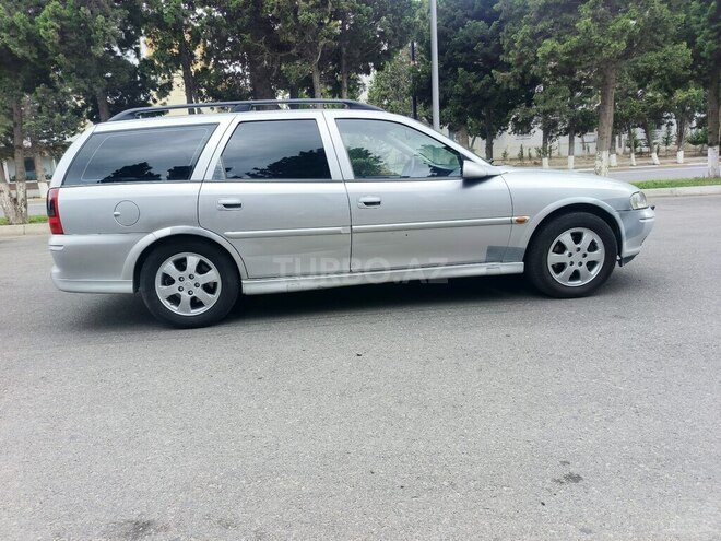 Opel Vectra 2001, 420,000 km - 1.8 l - Sumqayıt