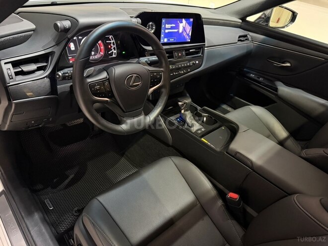 Lexus ES 300h 2024, 8,900 km - 2.5 l - Bakı