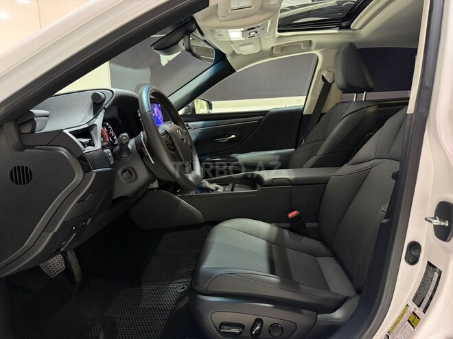 Lexus ES 300h 2024, 8,900 km - 2.5 l - Bakı