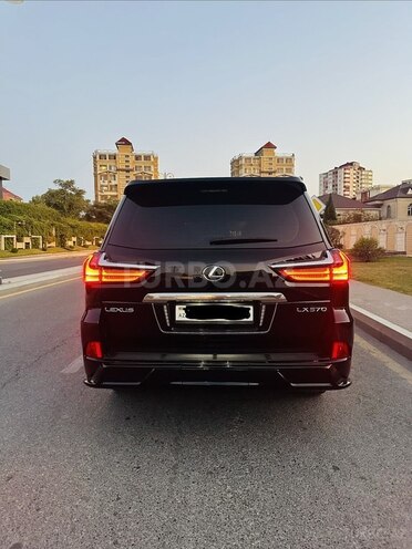 Lexus LX 570 2016, 200,000 km - 5.7 л - Bakı