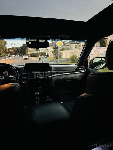Lexus LX 570 2016, 200,000 km - 5.7 л - Bakı
