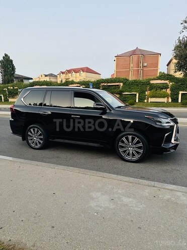 Lexus LX 570 2016, 200,000 km - 5.7 л - Bakı