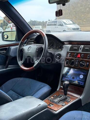 Mercedes E 230 1996, 296,000 km - 2.3 l - Bakı