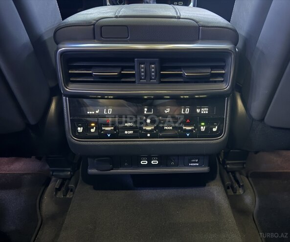 Lexus LX 500d 2024, 35,300 km - 3.3 l - Bakı