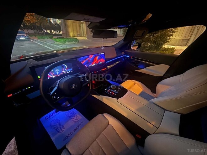 BMW 530 2024, 15,600 km - 2.0 l - Bakı