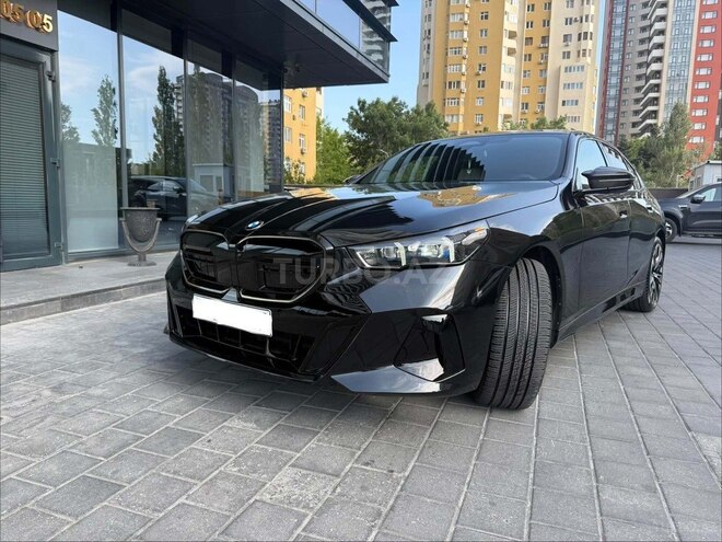 BMW 530 2024, 15,600 km - 2.0 l - Bakı